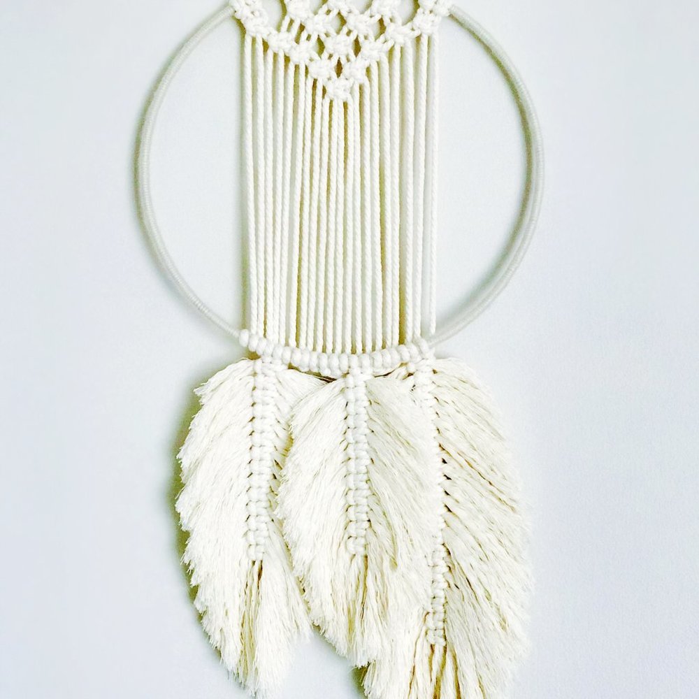 Handmade Dream of Feather Macramé Wall Art - Picture 3 of 3